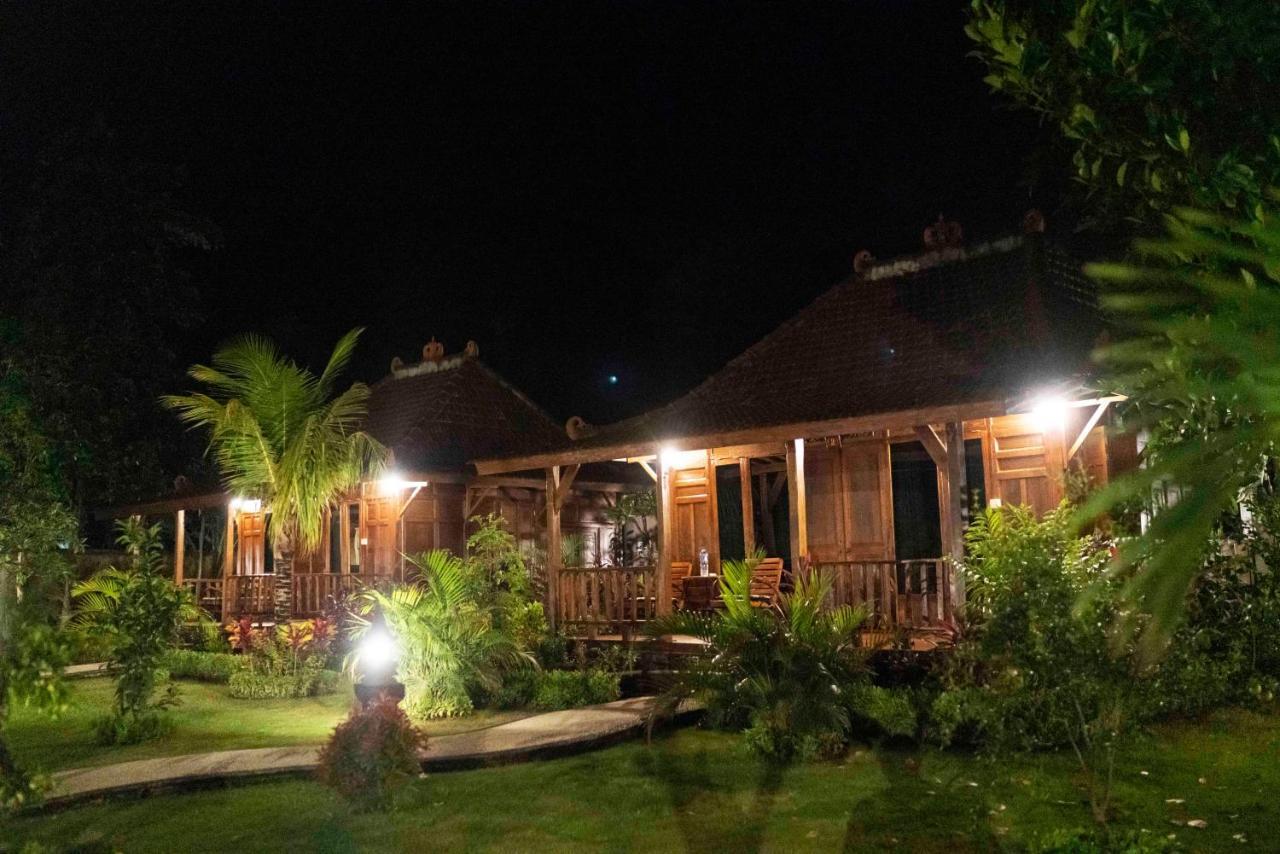 Kubu Kangin Resort Amed Zewnętrze zdjęcie